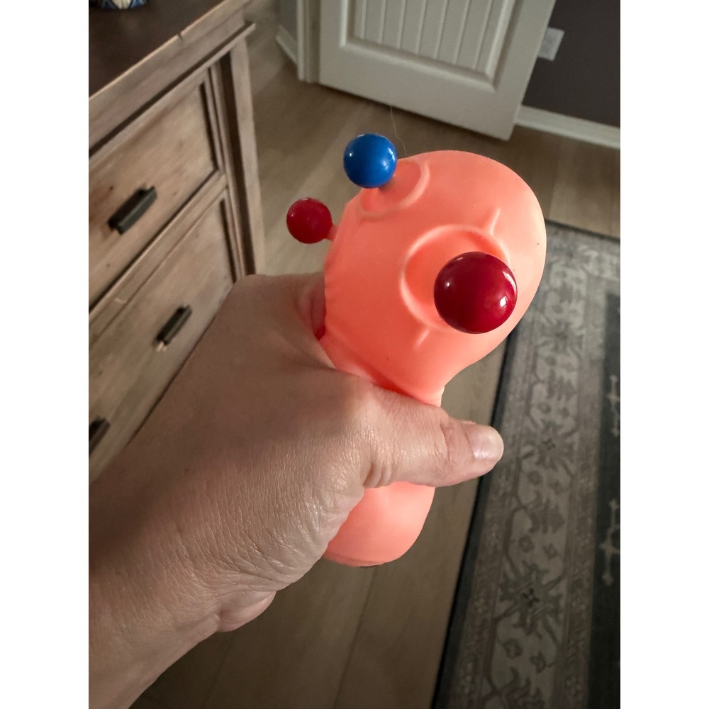 Schylling Panic Pete Squeeze Toy Fidget Novelty Pop Out Eyes NWOB - Picture 3 of 4
